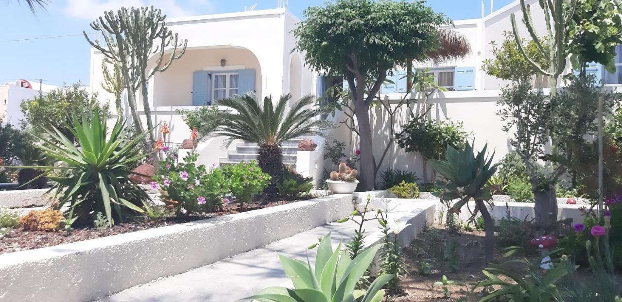 Villa Nikos Karamolegkos Kamari ภายนอก รูปภาพ