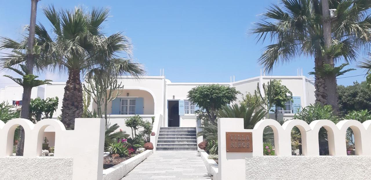 Villa Nikos Karamolegkos Kamari ภายนอก รูปภาพ